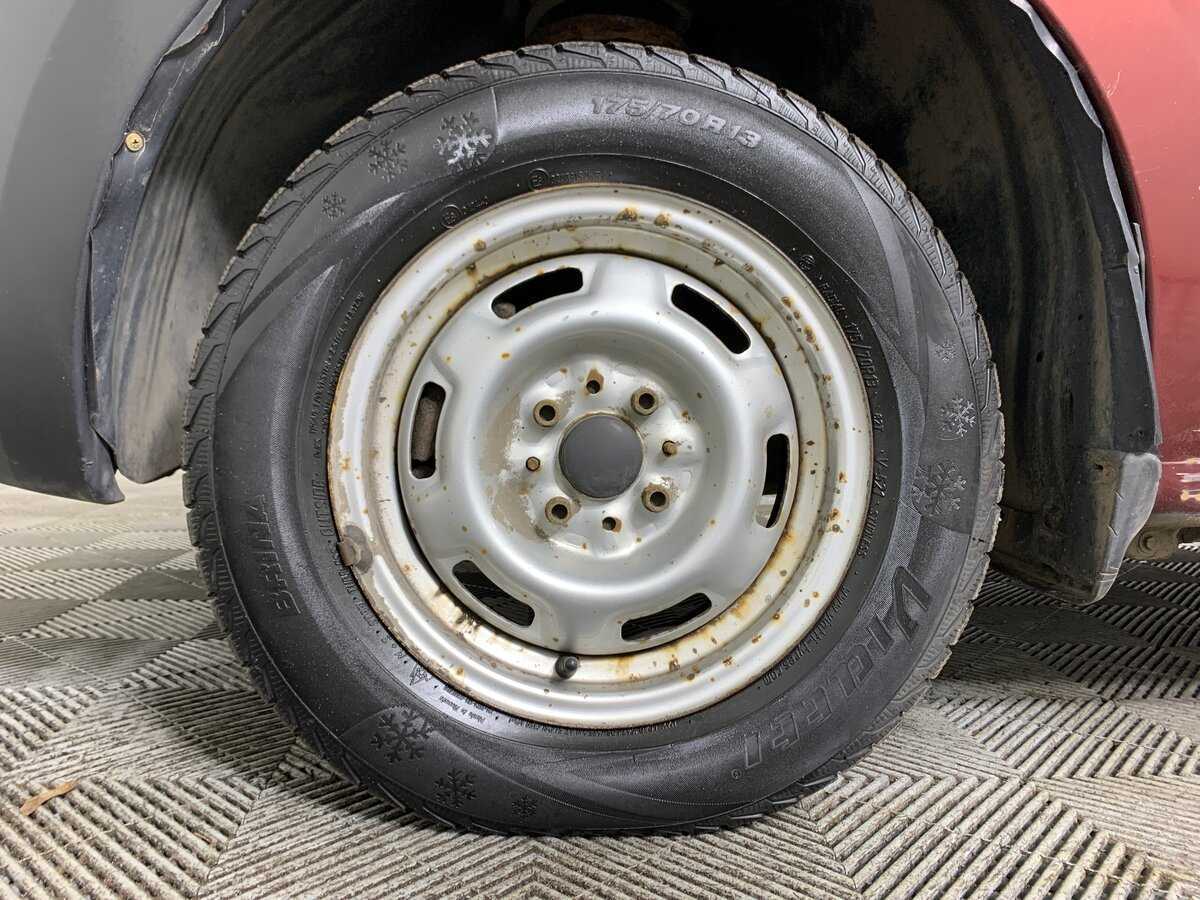 Б/У Лада (ВАЗ) Гранта 2013 года. Фото: #8