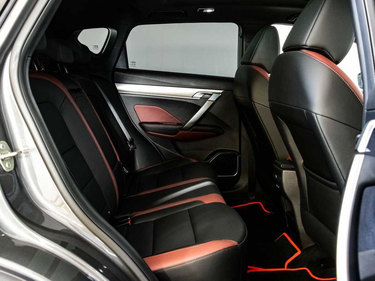 Geely Coolray 2023 года с пробегом. Фото: #11