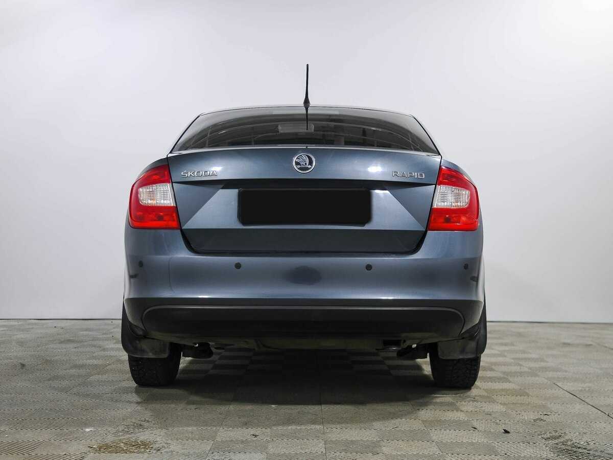 Б/У Шкода Рапид 2015 года. Фото: #4