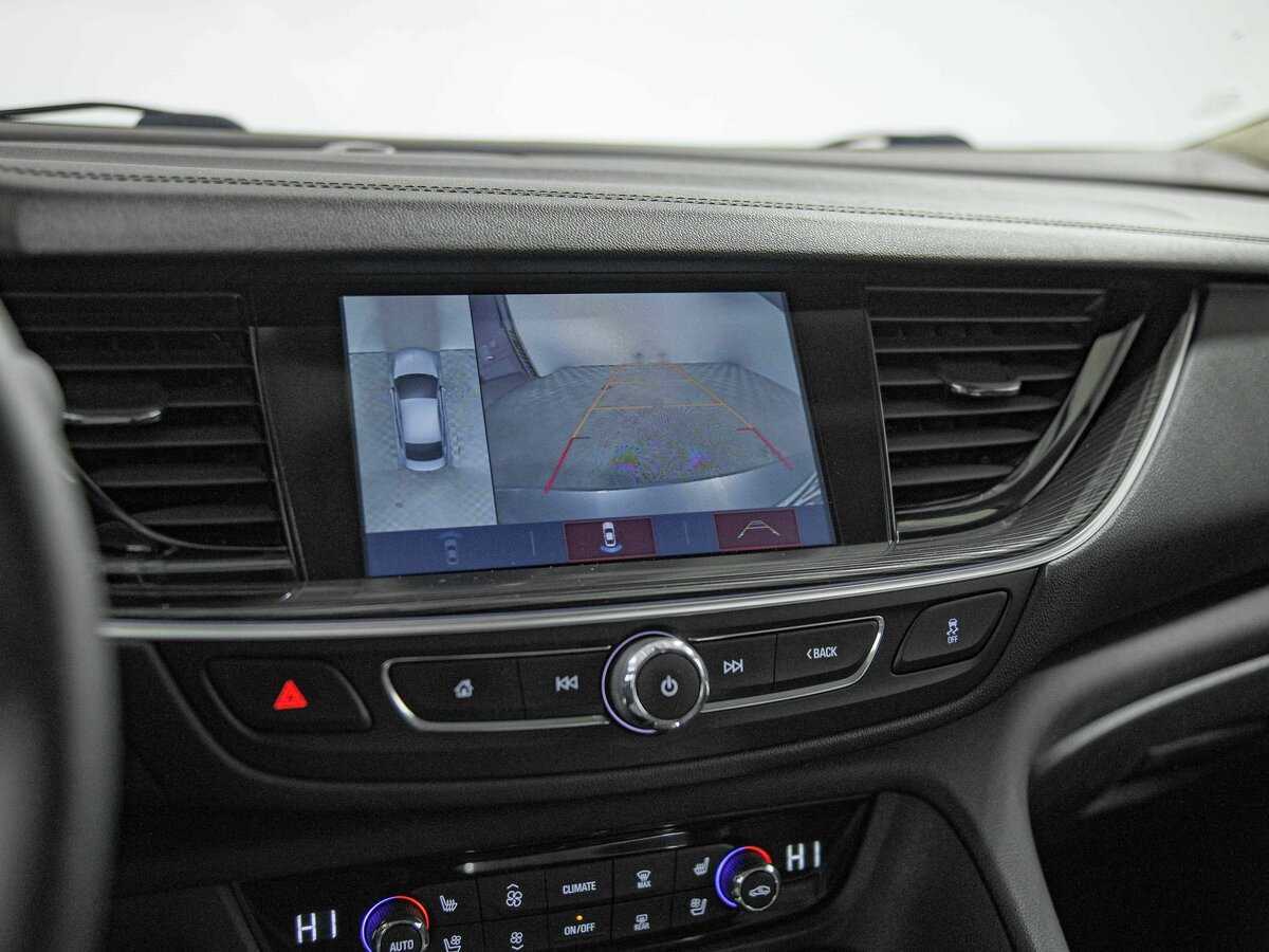 Б/У Опель Инсигния 2018 года. Фото: #10