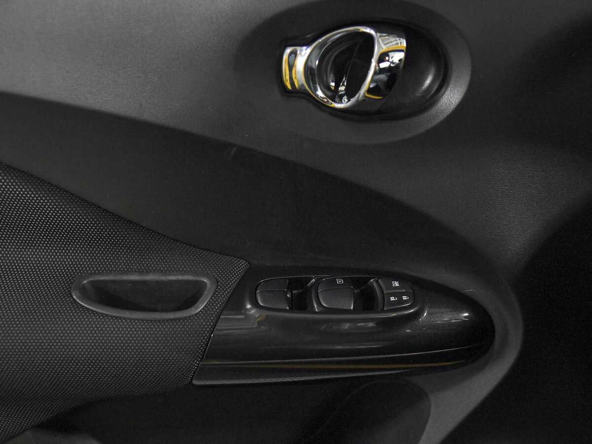 Б/У Ниссан Жук 2014 года. Фото: #9