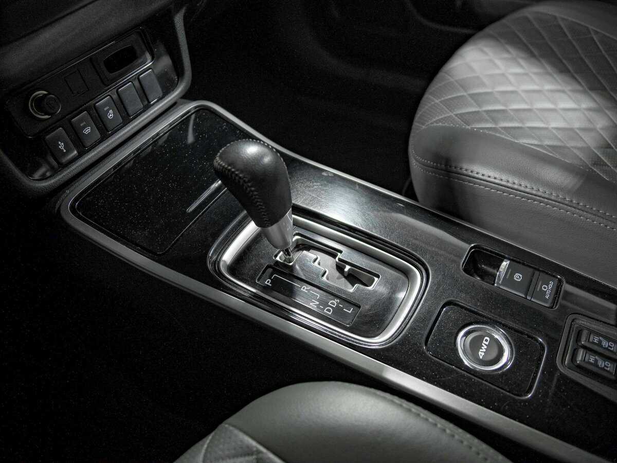 Mitsubishi Outlander 2018 года с пробегом. Фото: #13