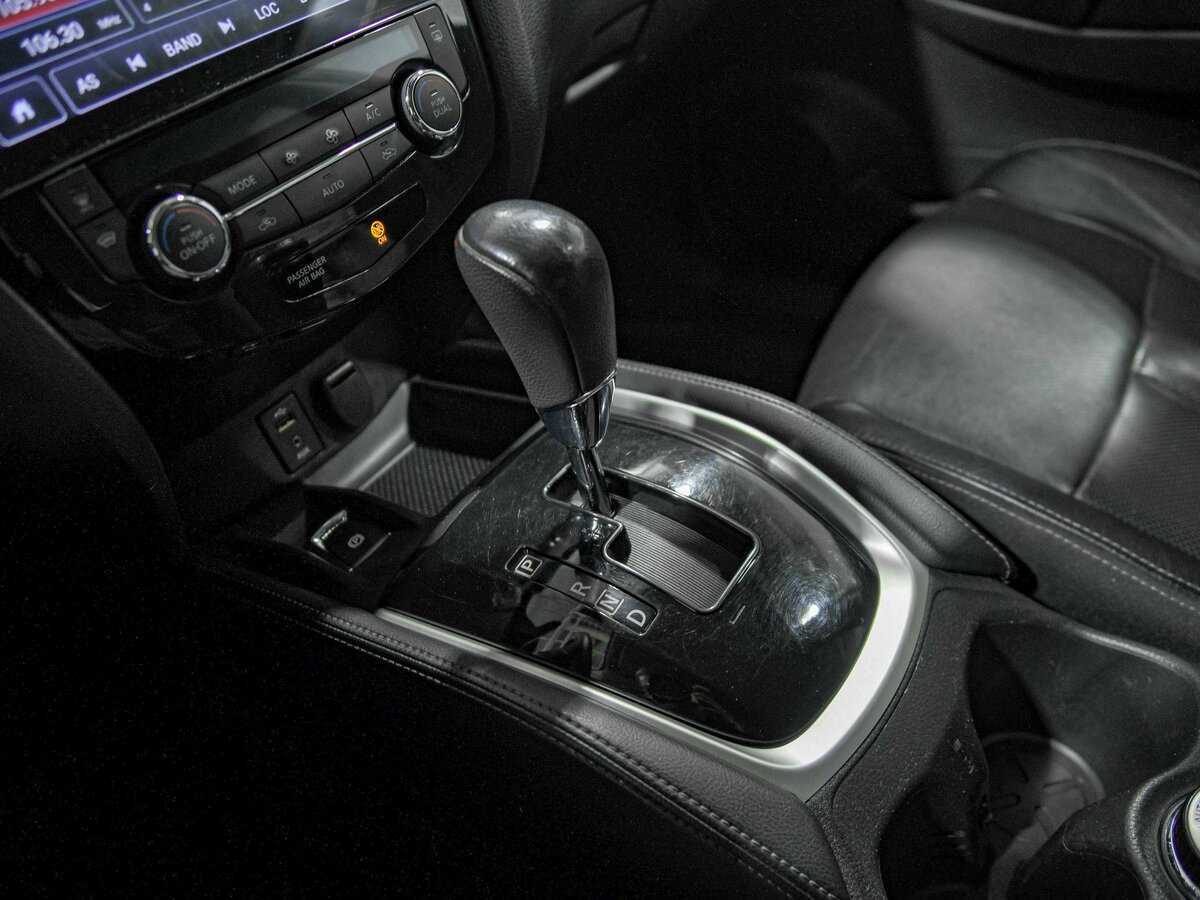 Б/У Ниссан Икс-Трейл 2016 года. Фото: #12