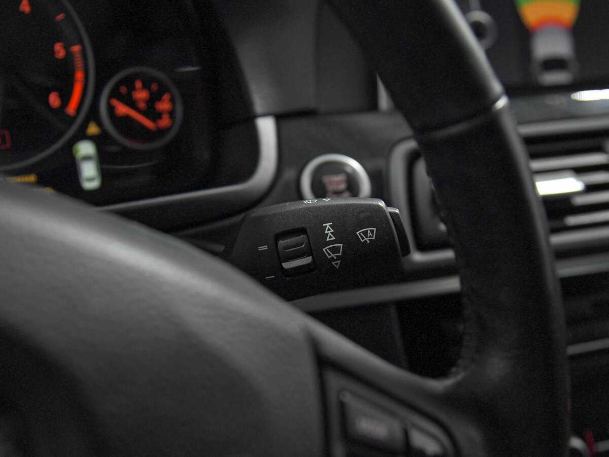 BMW 5 серии 2013 года с пробегом. Фото: #9