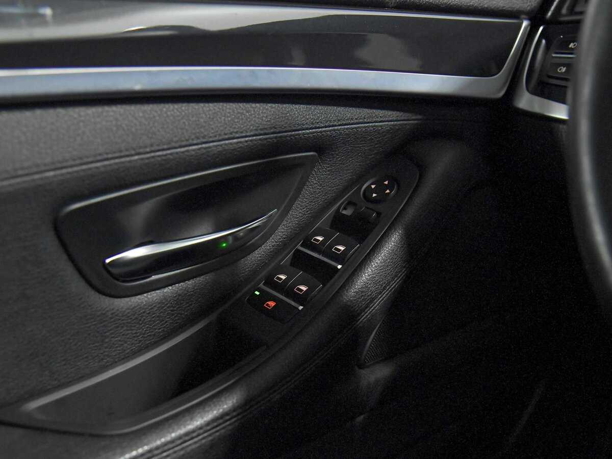 BMW 5 серии 2013 года с пробегом. Фото: #13