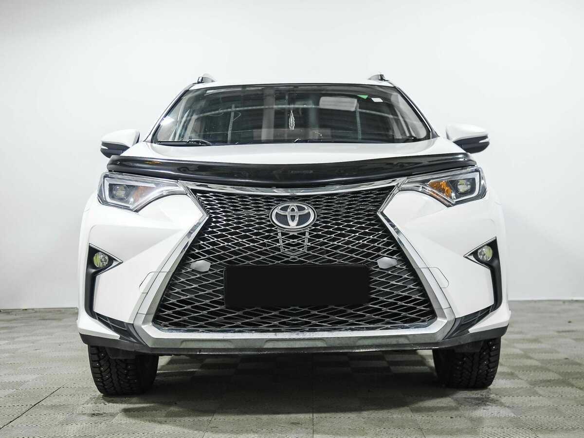 Toyota RAV4 2018 года с пробегом. Фото: #1