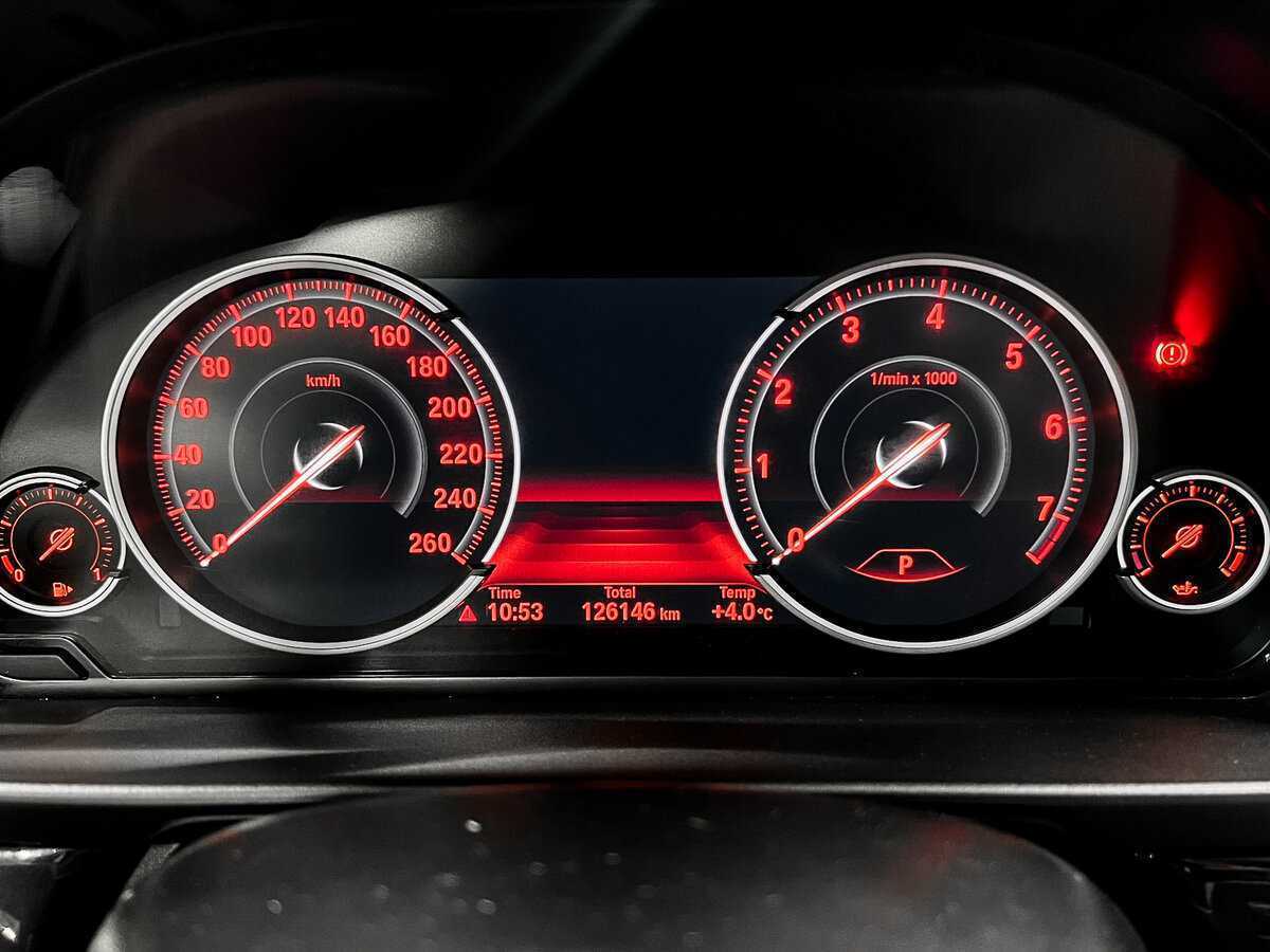 BMW 5 серии 2015 года с пробегом. Фото: #12