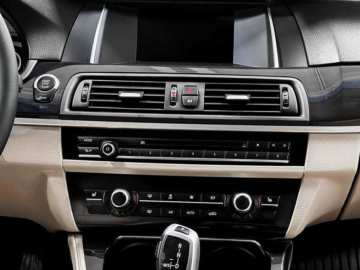 BMW 5 серии 2015 года с пробегом. Фото: #14