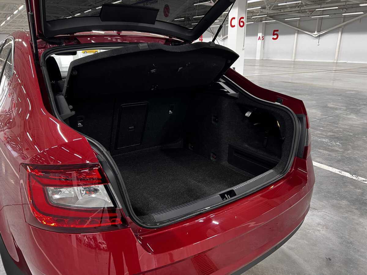 Skoda Octavia 2017 года с пробегом. Фото: #9