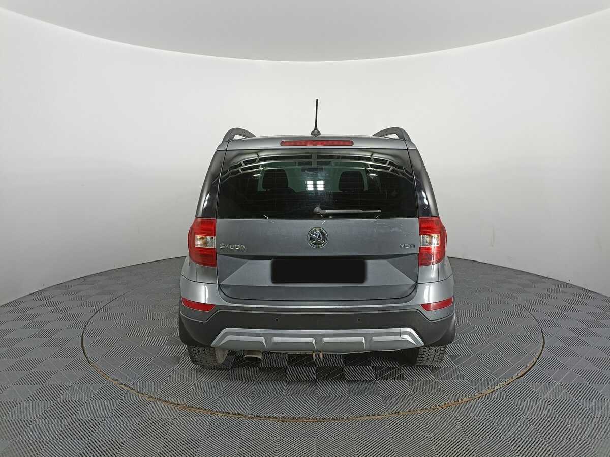 Б/У Шкода Йети 2017 года. Фото: #5