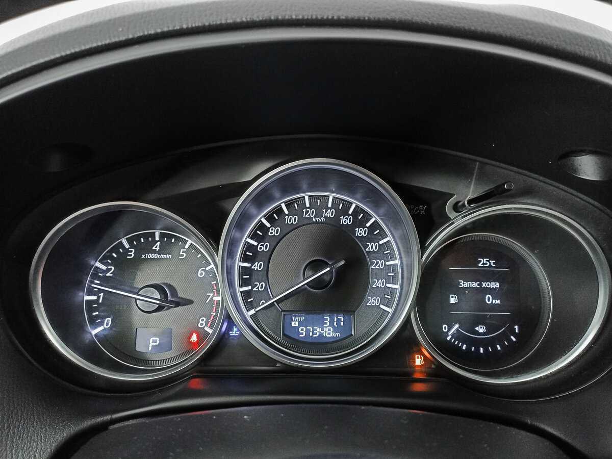 Б/У Мазда Ц-Икс-5 2015 года. Фото: #8