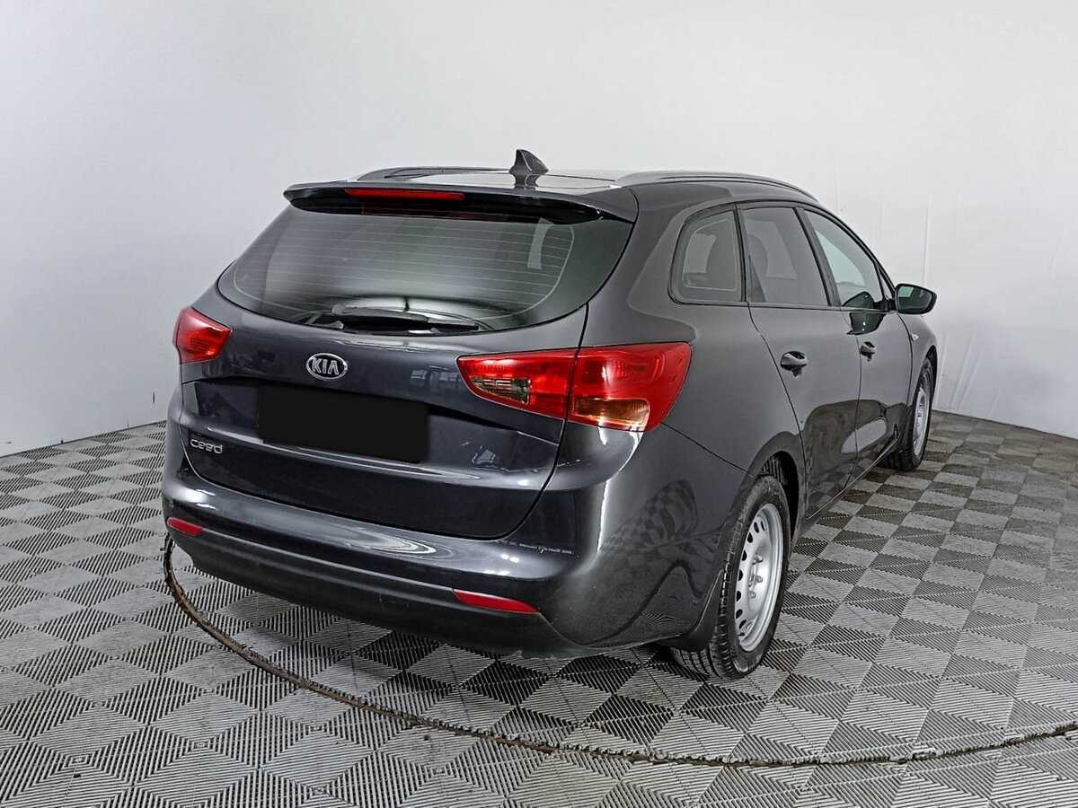 Б/У Киа Сид 2017 года. Фото: #3