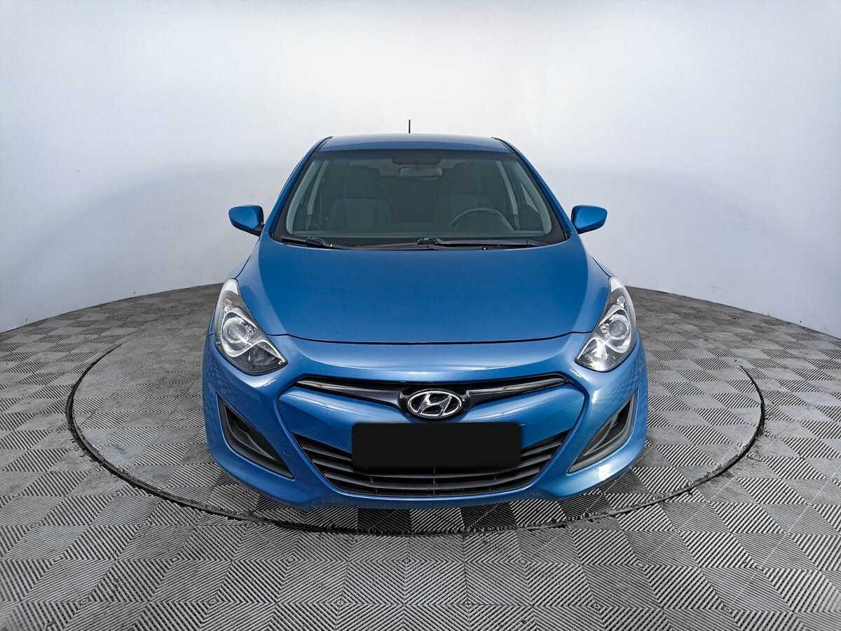 Б/У Хендай ай30 2013 года. Фото: #1