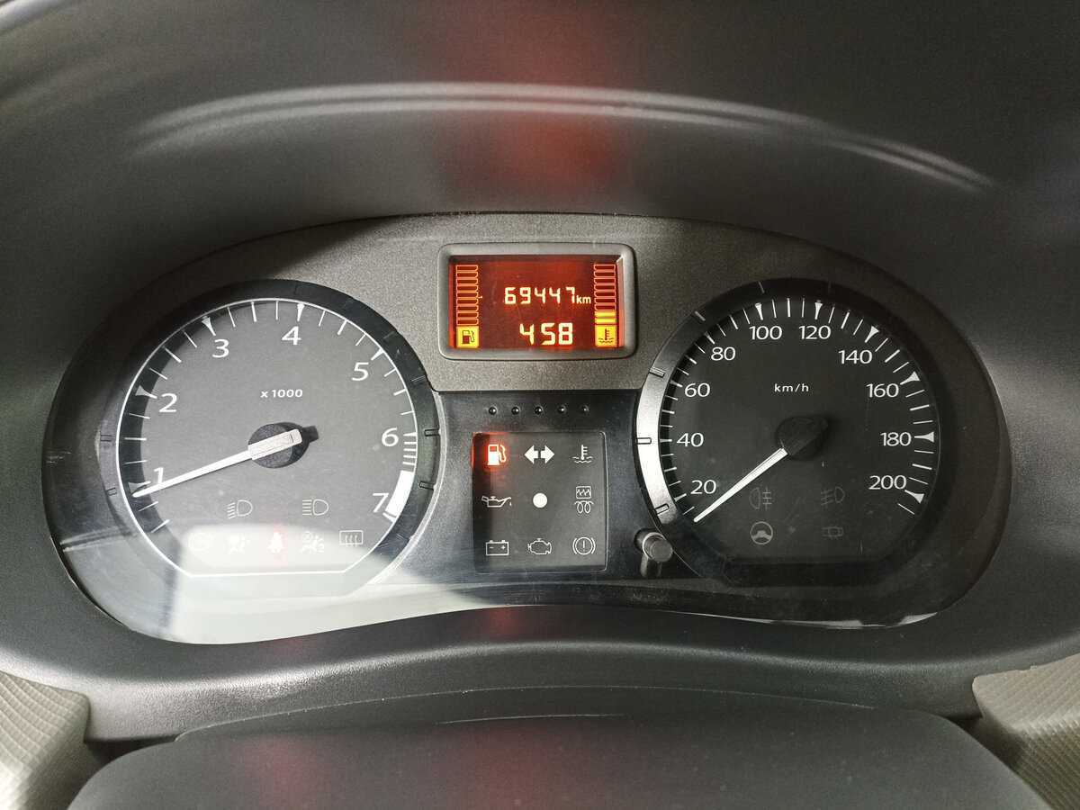 Б/У Лада (ВАЗ) Ларгус 2018 года. Фото: #12