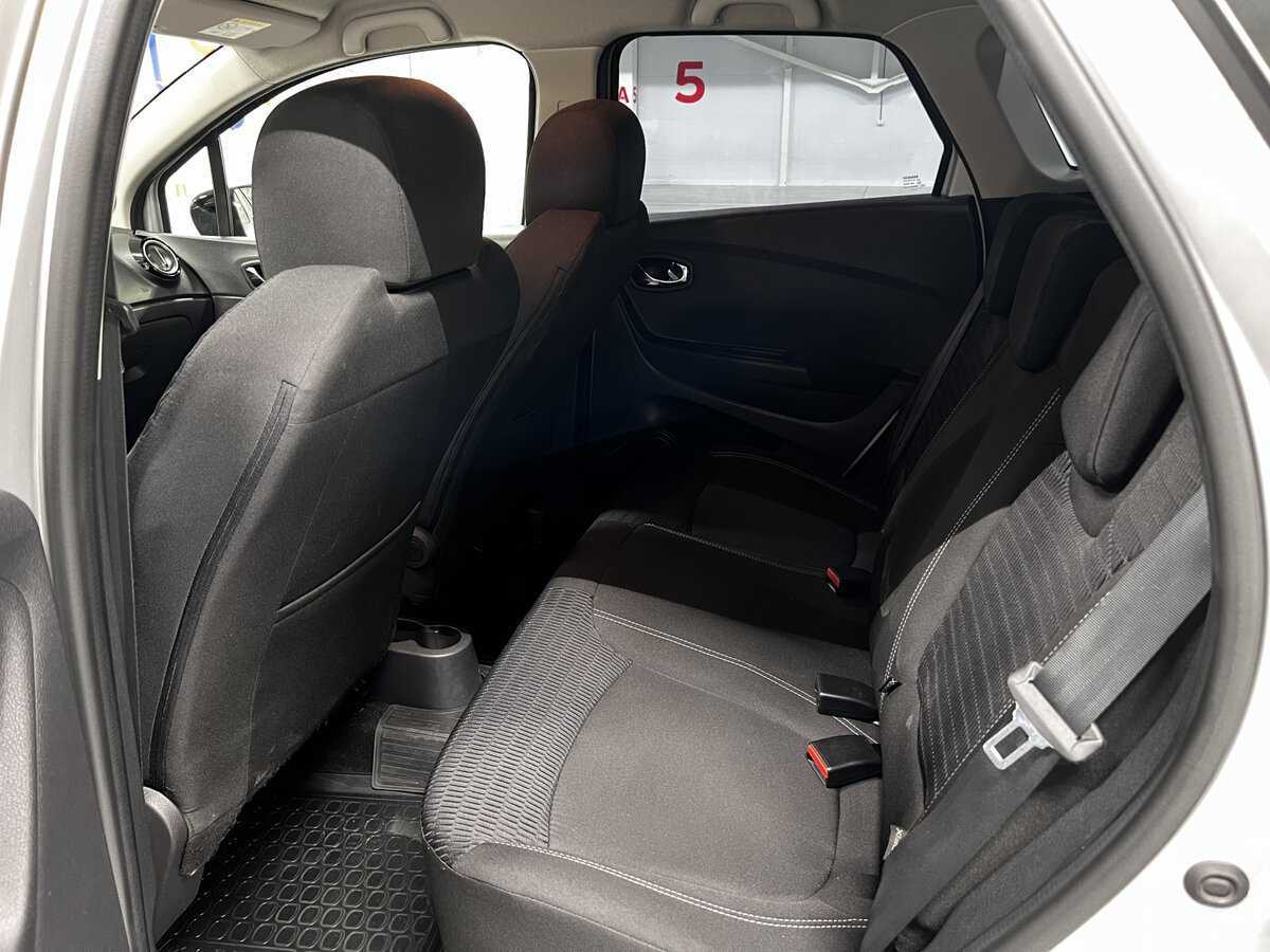 Б/У Рено Каптюр 2019 года. Фото: #11