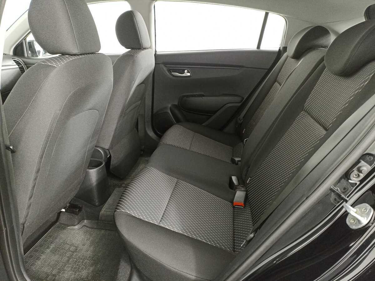 Б/У Киа Рио 2018 года. Фото: #9