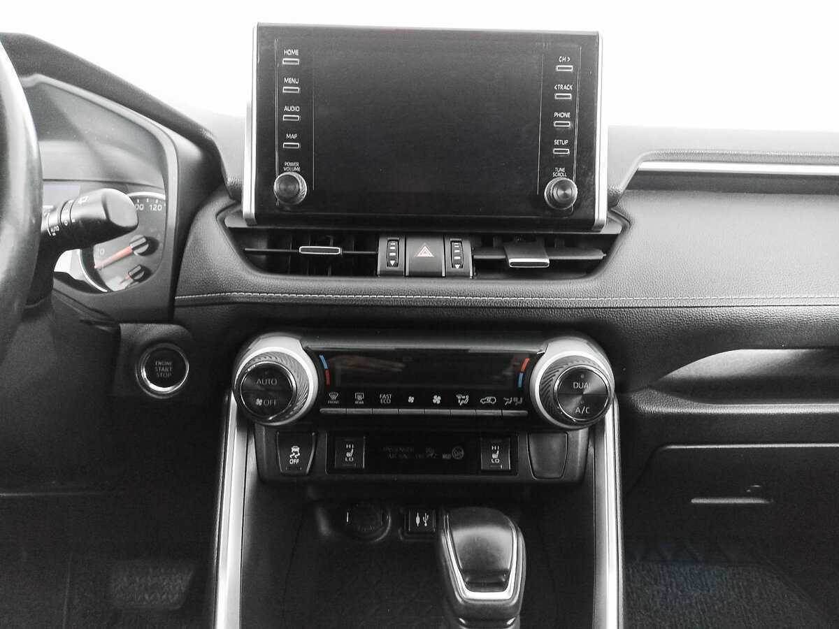 Toyota RAV4 2019 года с пробегом. Фото: #12