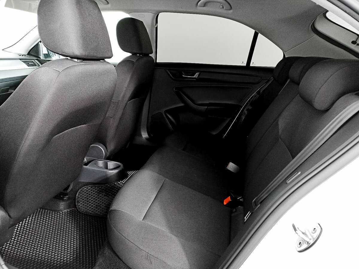 Б/У Шкода Рапид 2019 года. Фото: #11