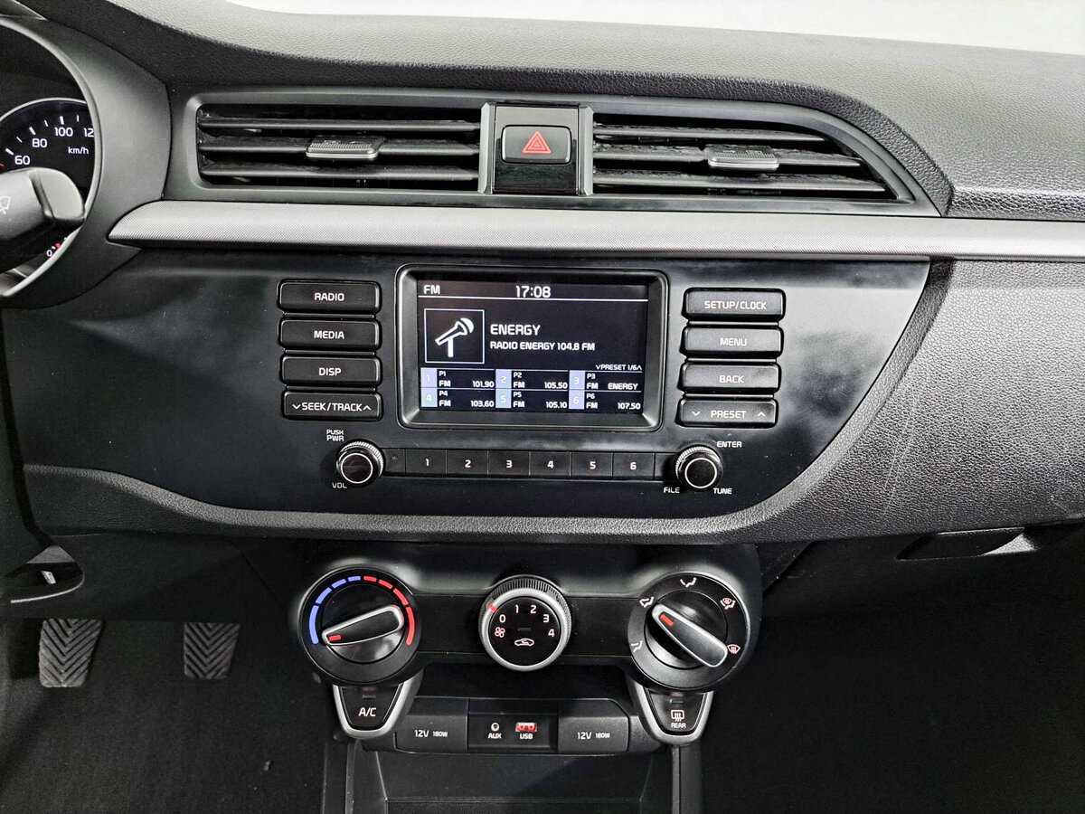 Б/У Киа Рио 2018 года. Фото: #14