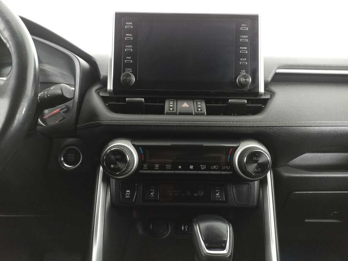 Toyota RAV4 2019 года с пробегом. Фото: #14