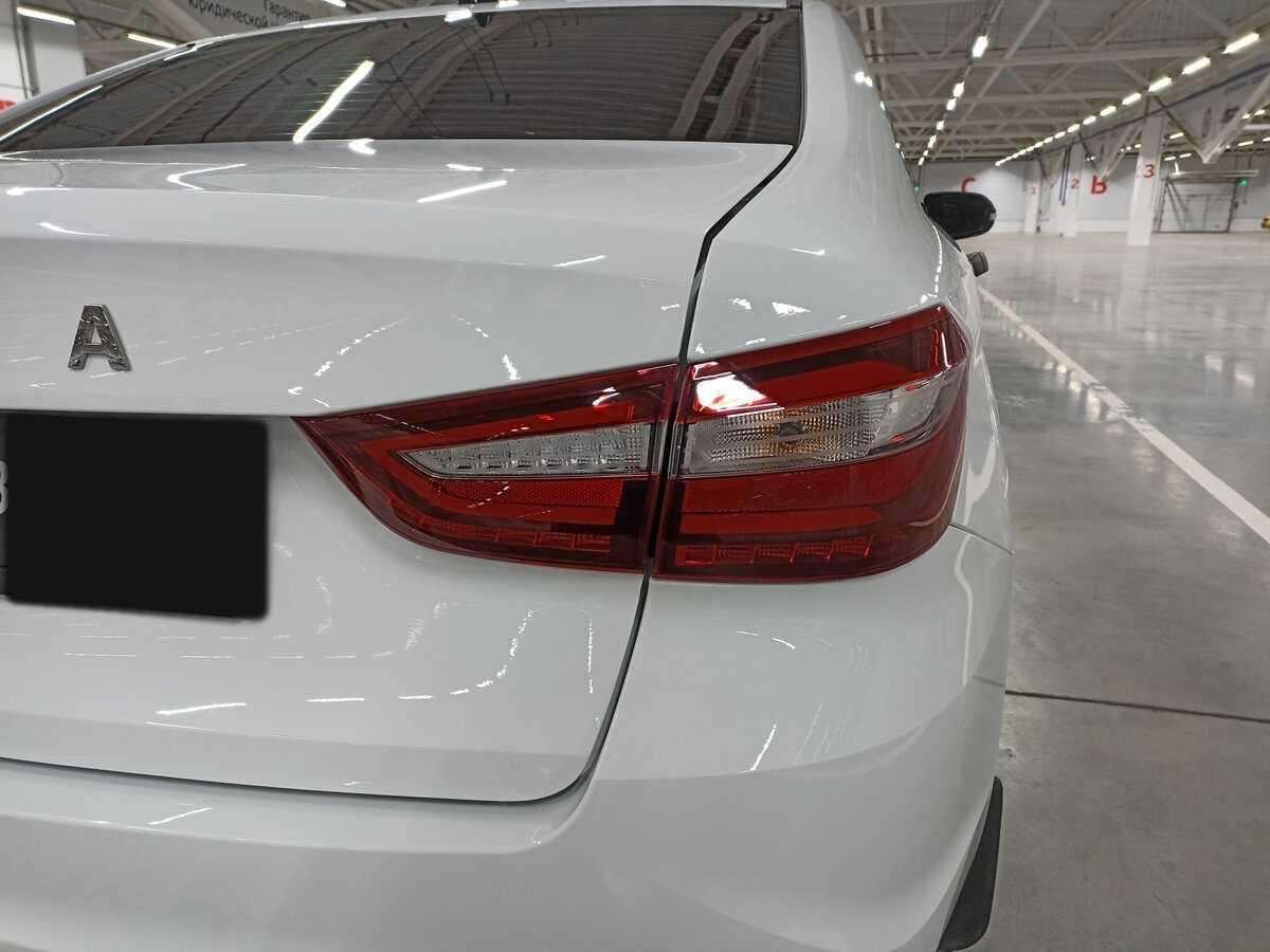 Lada (ВАЗ) Vesta 2024 года с пробегом. Фото: #8