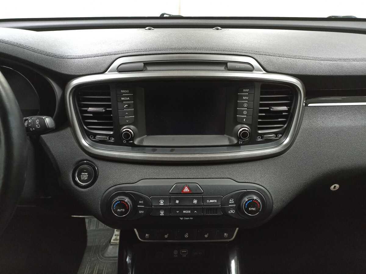 Kia Sorento 2017 года с пробегом. Фото: #14