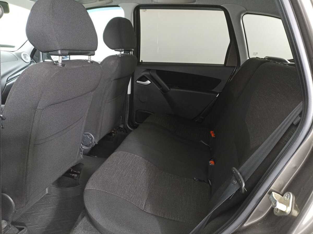 Б/У Лада (ВАЗ) Калина 2013 года. Фото: #11