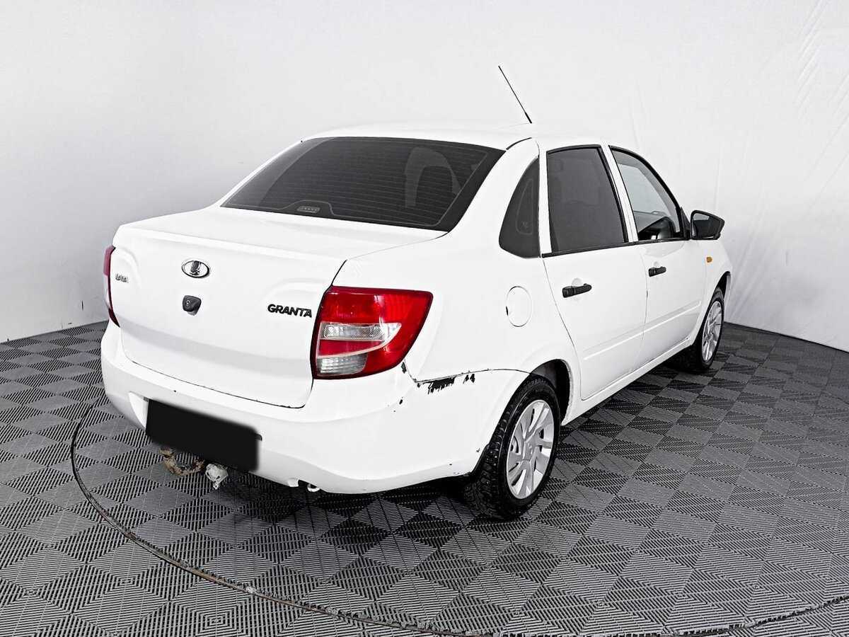Б/У Лада (ВАЗ) Гранта 2014 года. Фото: #4