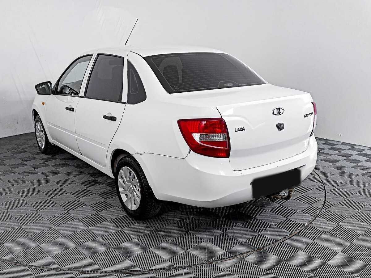 Б/У Лада (ВАЗ) Гранта 2014 года. Фото: #6