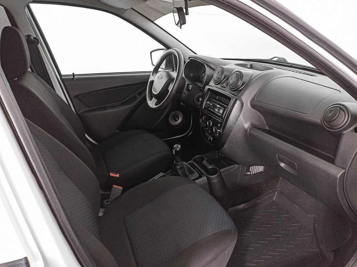 Б/У Лада (ВАЗ) Гранта 2014 года. Фото: #10