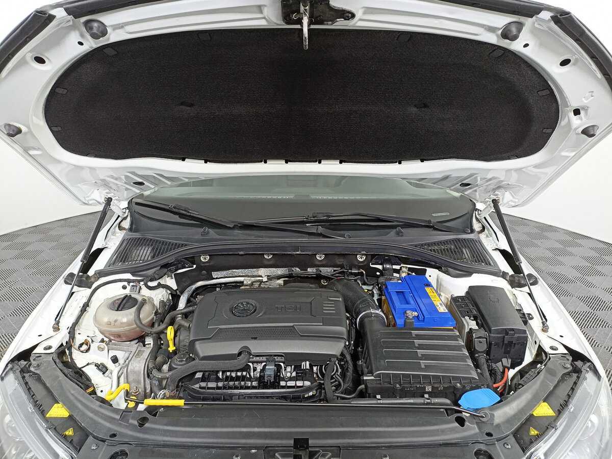 Б/У Шкода Октавия 2015 года. Фото: #8