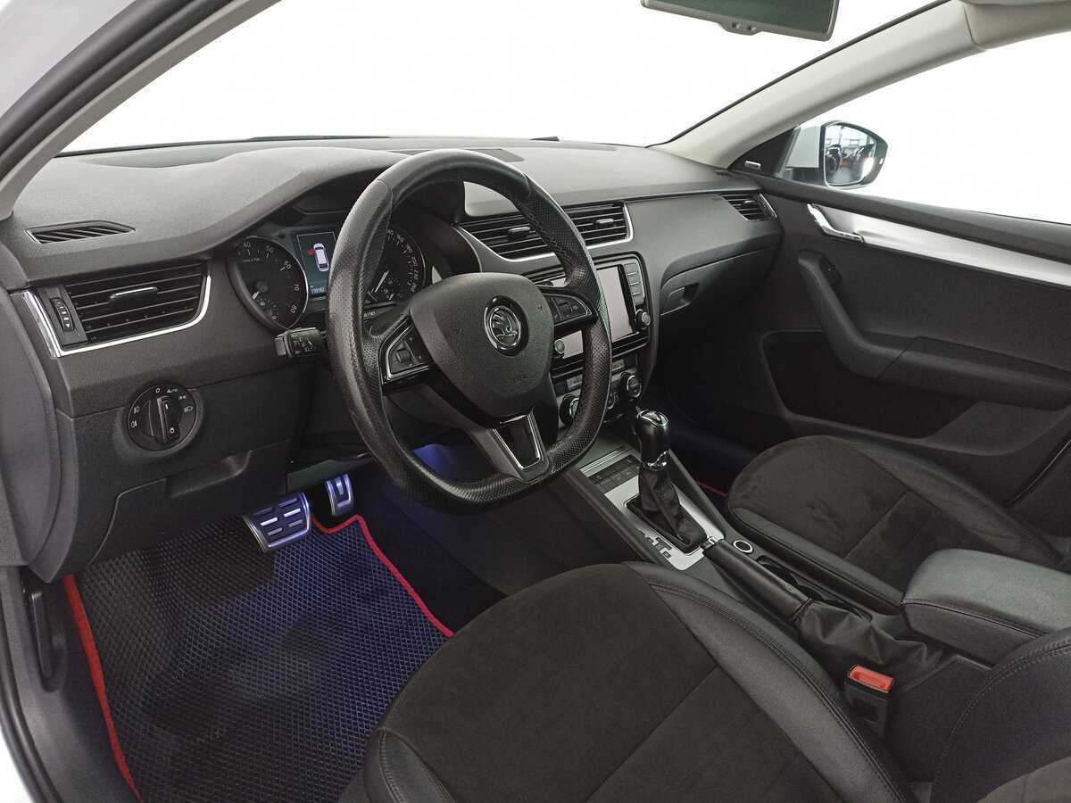 Б/У Шкода Октавия 2015 года. Фото: #15