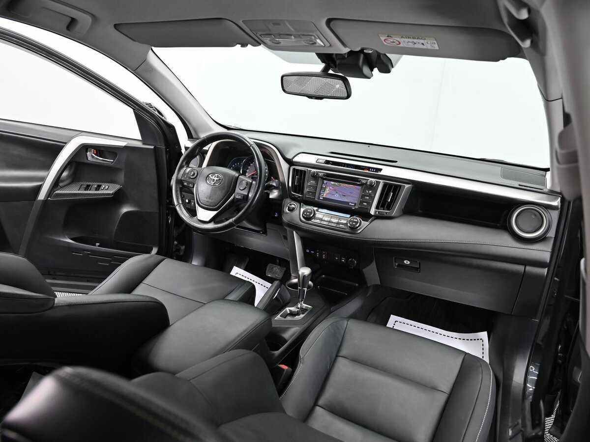 Toyota RAV4 2013 года с пробегом. Фото: #12