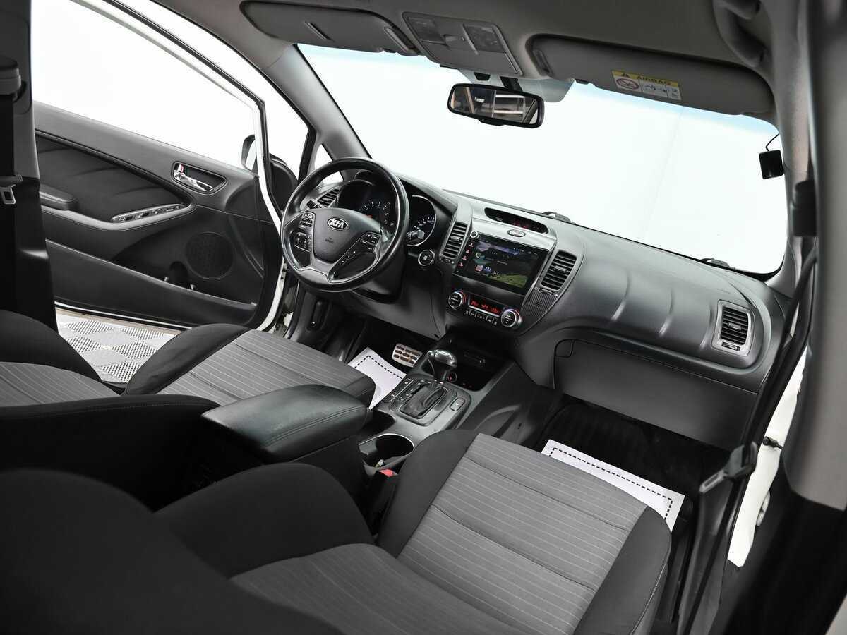 Б/У Киа Церато 2013 года. Фото: #8