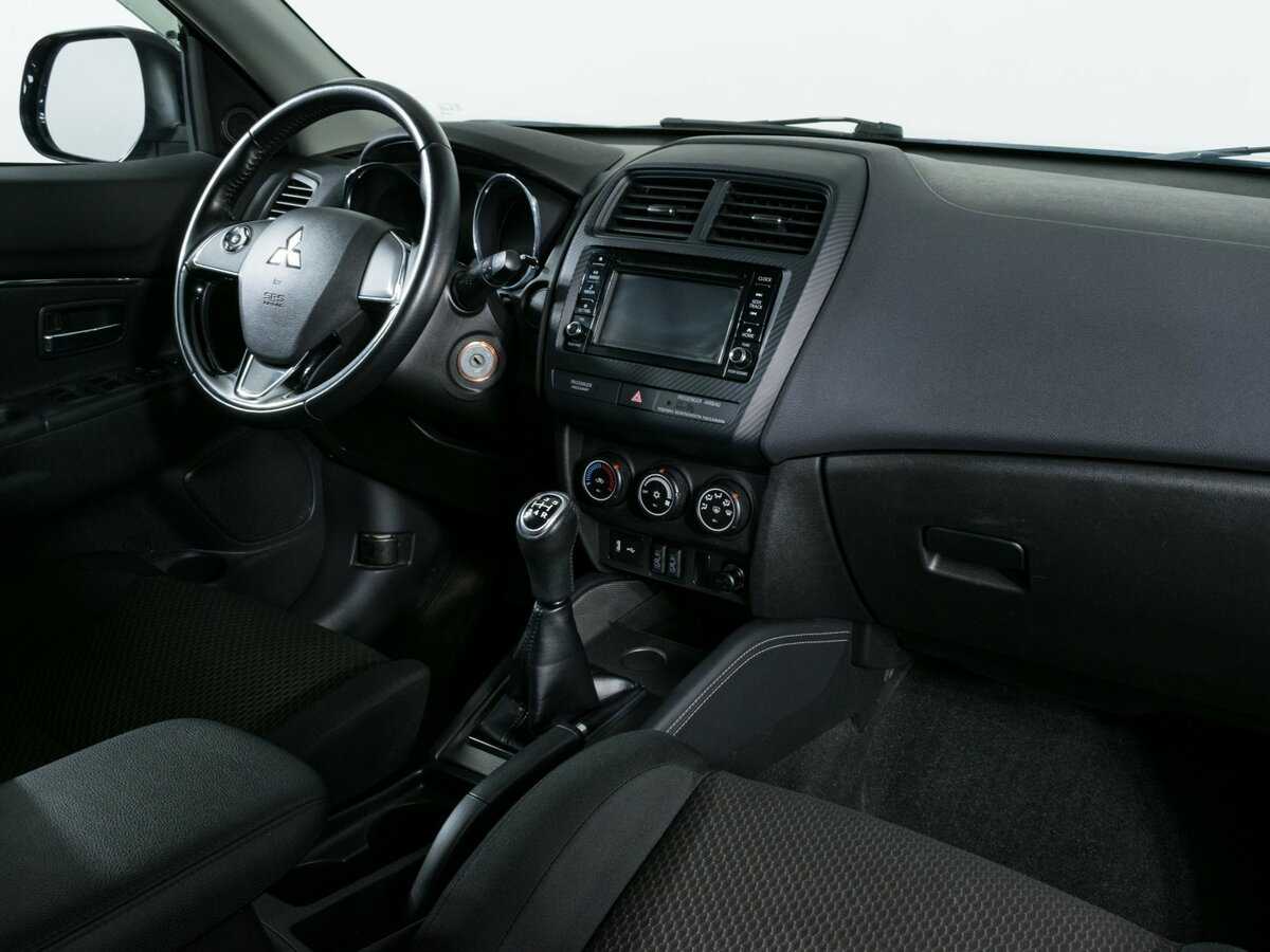 Б/У Митсубиши АС-Икс 2020 года. Фото: #8