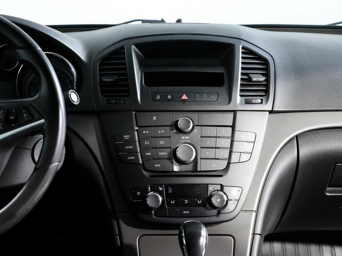 Б/У Опель Инсигния 2012 года. Фото: #7