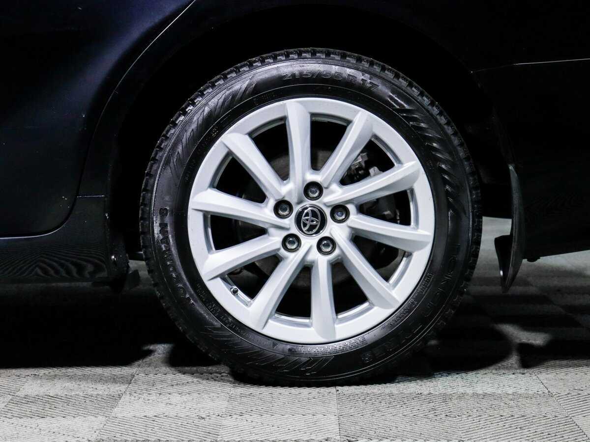 Toyota Camry 2021 года с пробегом. Фото: #11