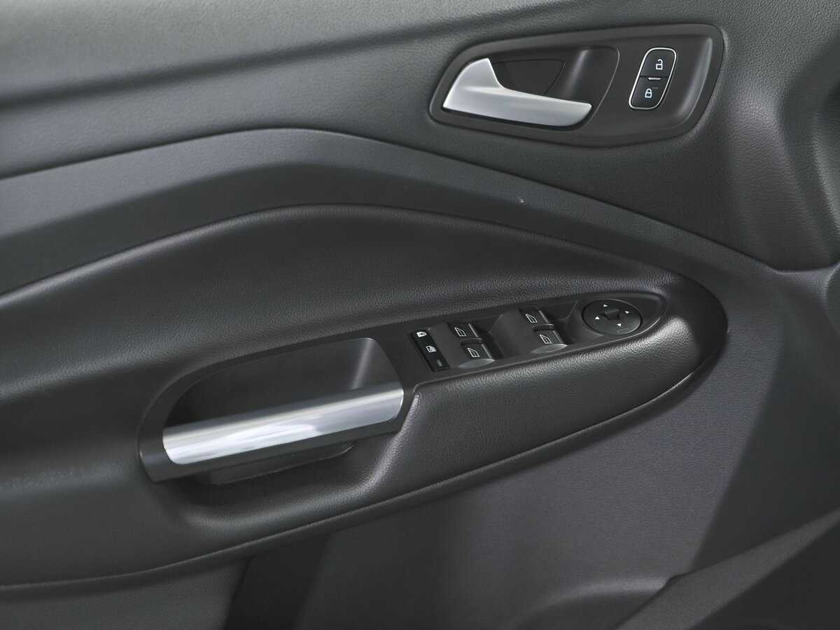 Б/У Форд Куга 2018 года. Фото: #13