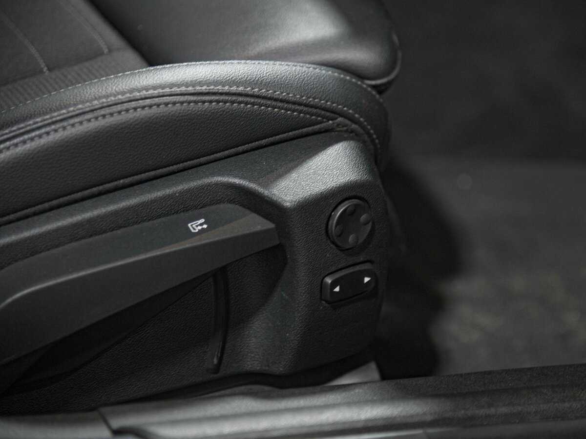 BMW 3 серии 2019 года с пробегом. Фото: #18