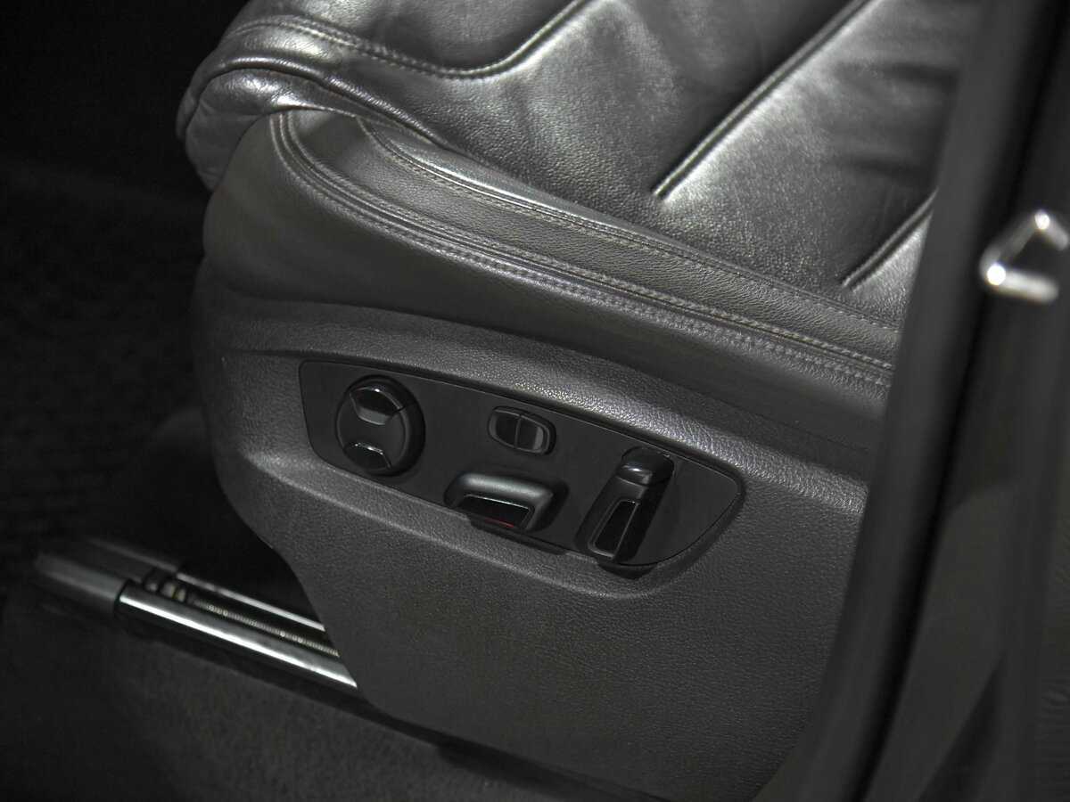 Volkswagen Touareg 2016 года с пробегом. Фото: #14