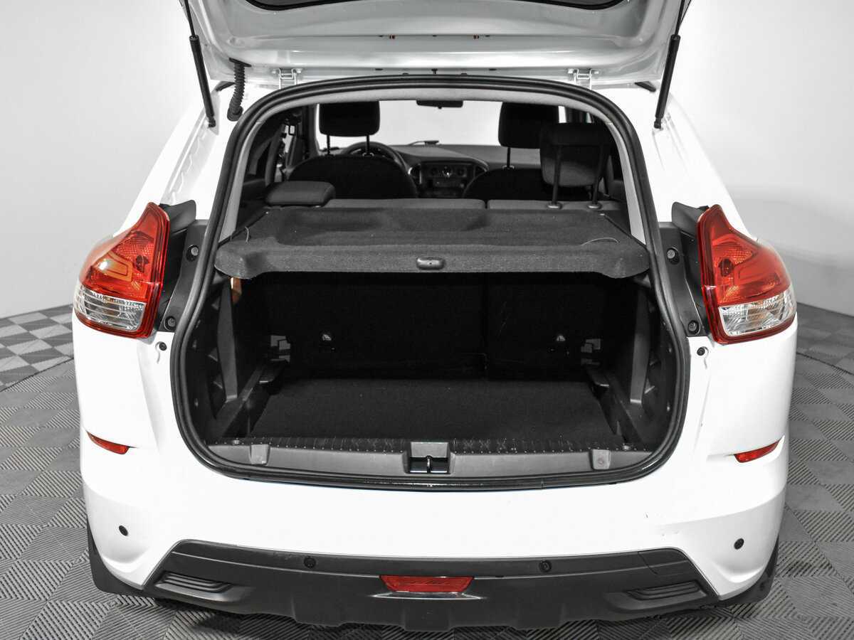 Б/У Лада (ВАЗ) ИКСРЭЙ 2019 года. Фото: #16