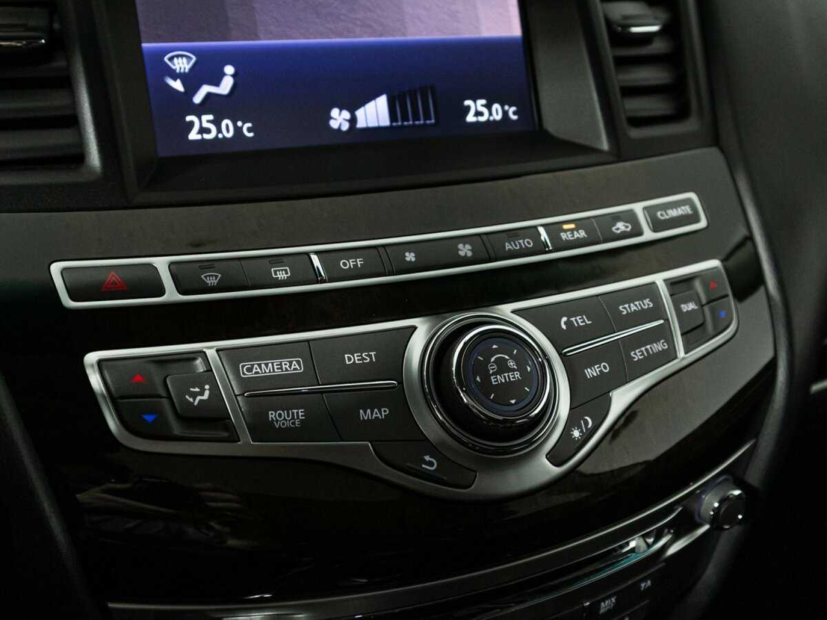 Infiniti QX60 2018 года с пробегом. Фото: #23