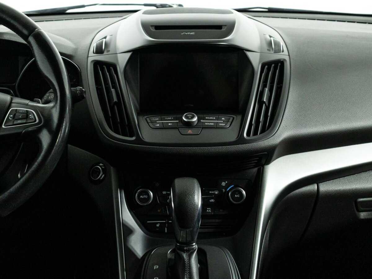 Б/У Форд Куга 2017 года. Фото: #13