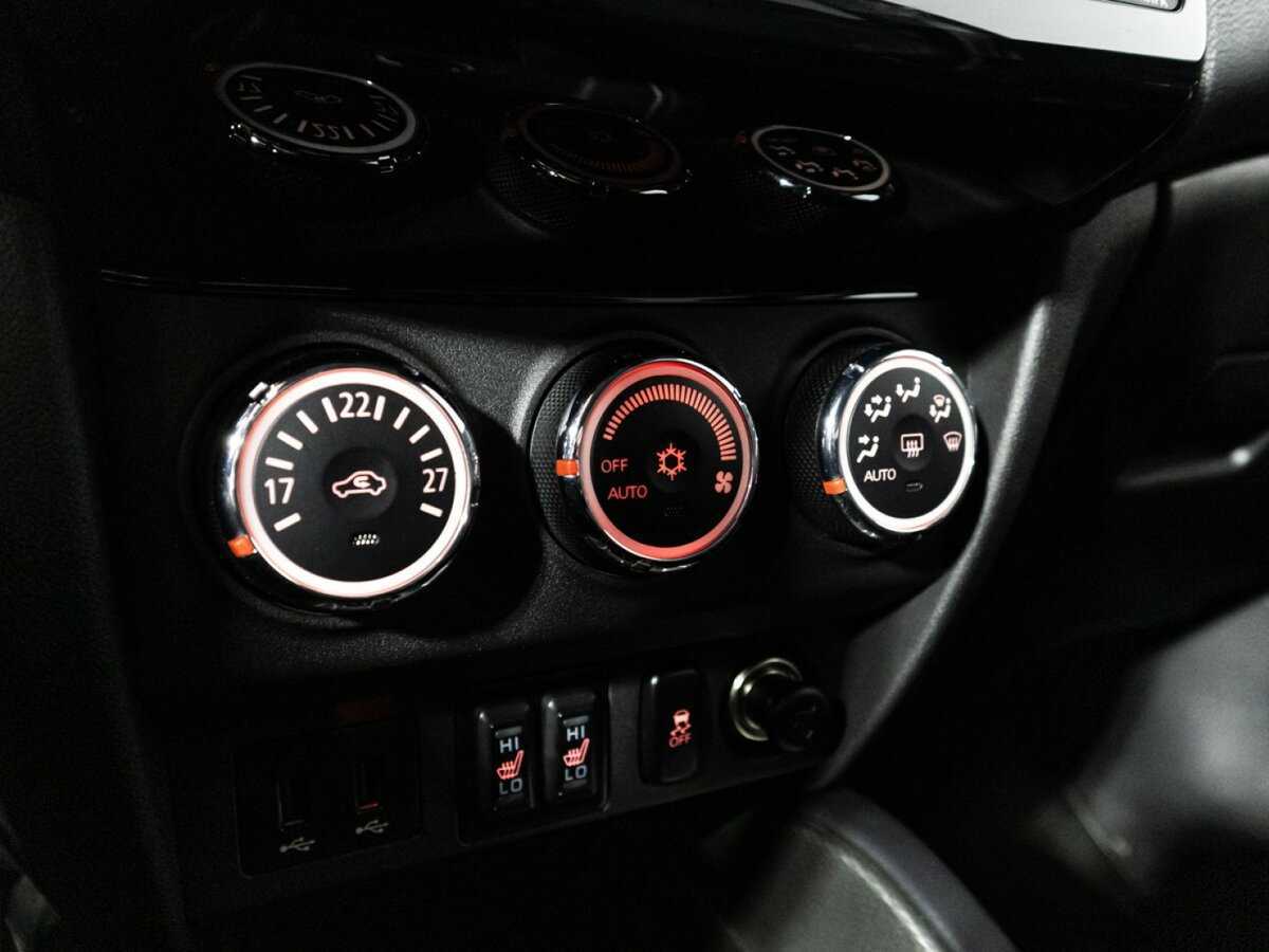 Б/У Митсубиши АС-Икс 2018 года. Фото: #14