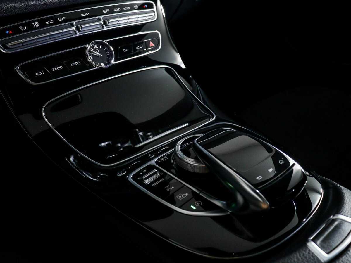 Mercedes-Benz E-Класс 2016 года с пробегом. Фото: #15