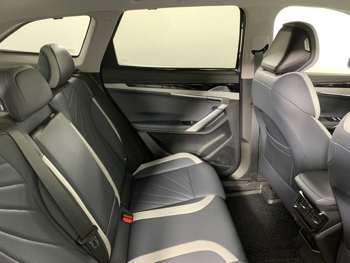 Geely Atlas 2023 года с пробегом. Фото: #17