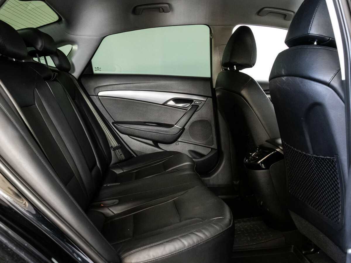 Б/У Хендай ай40 2015 года. Фото: #13