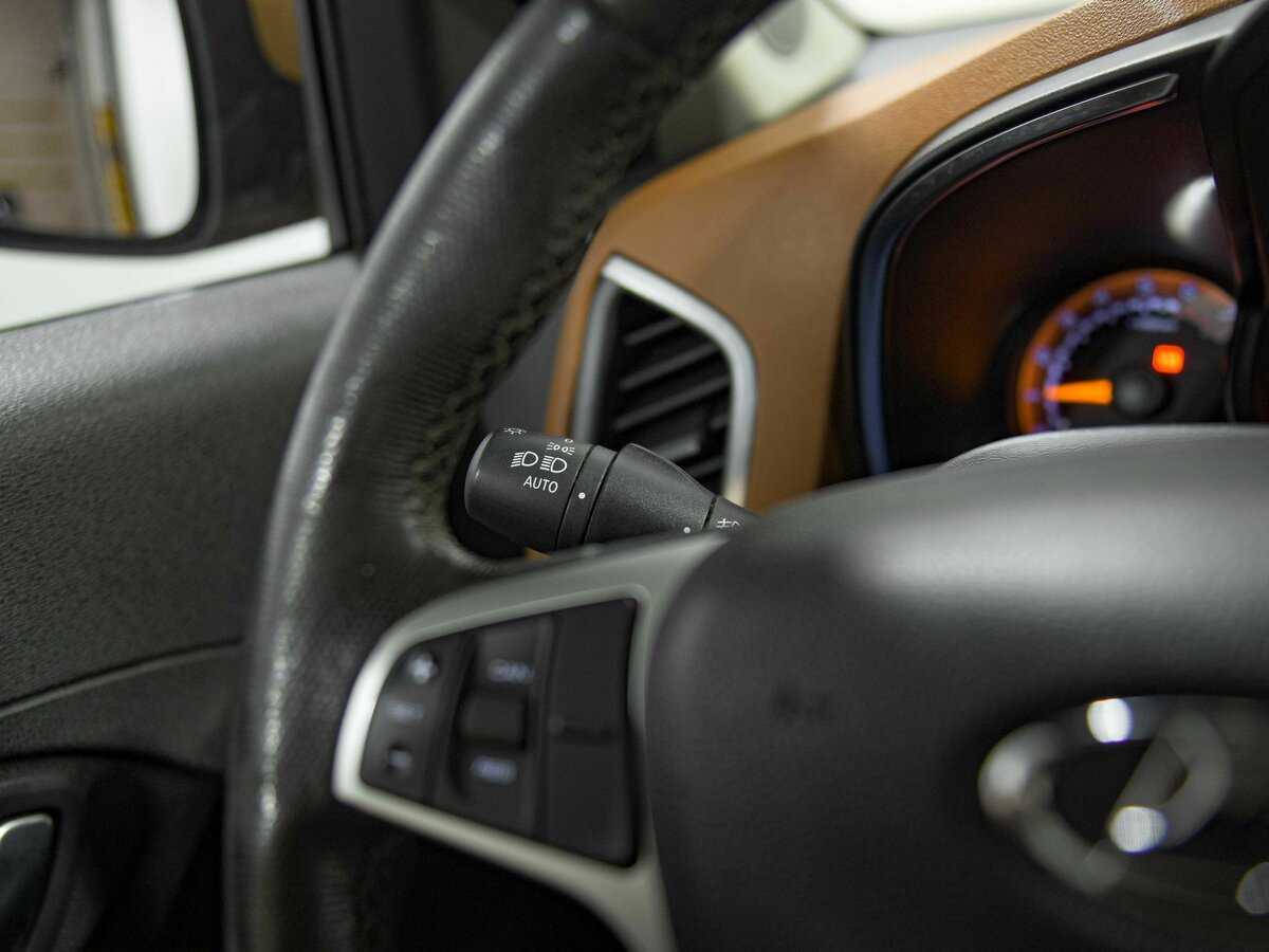 Б/У Лада (ВАЗ) ИКСРЭЙ 2021 года. Фото: #6