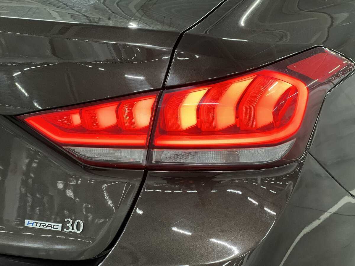 Hyundai Genesis 2014 года с пробегом. Фото: #8