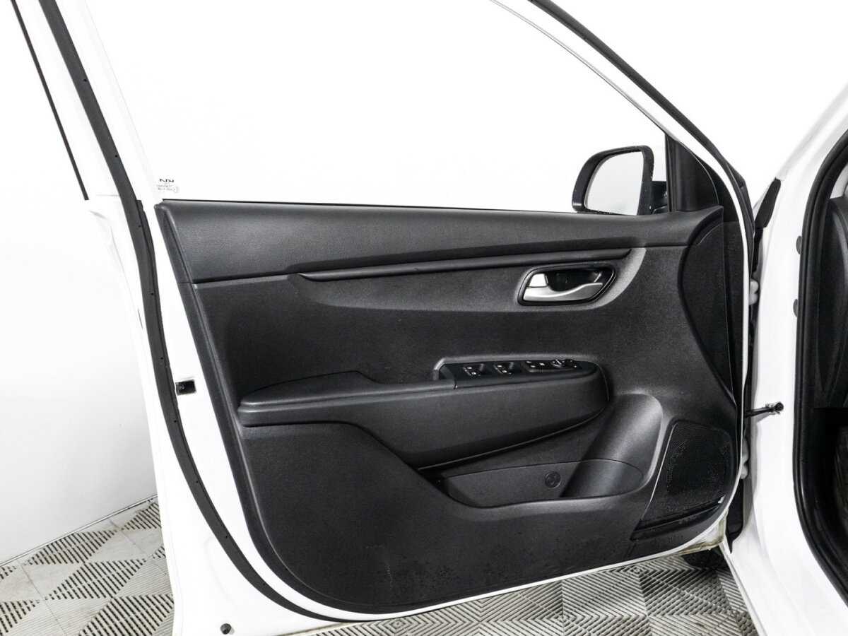 Б/У Киа Рио 2021 года. Фото: #22